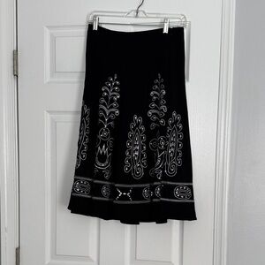 Chic Black A-Line Skirt with White Embroidery